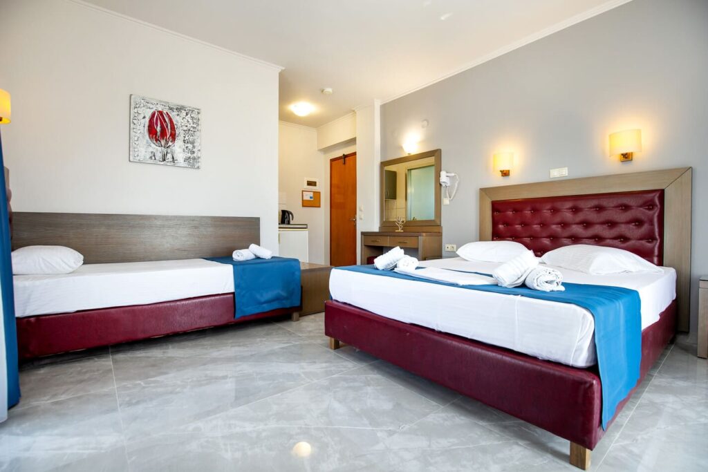 Triple room